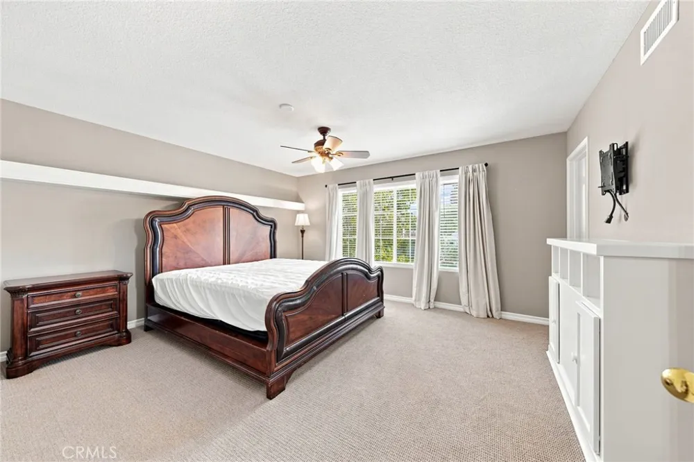 43363 Calle Carabana Temecula, CA 92592