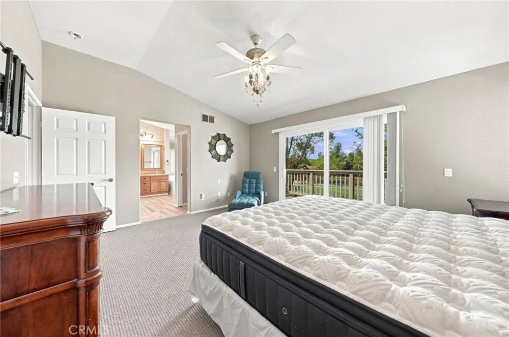 43363 Calle Carabana Temecula, CA 92592