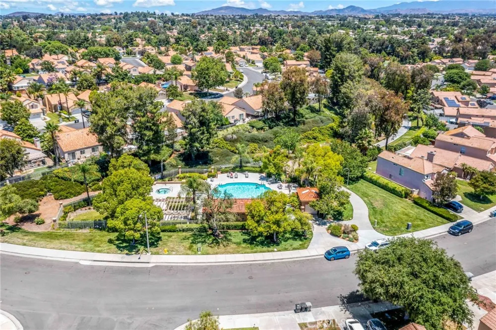 43363 Calle Carabana Temecula, CA 92592