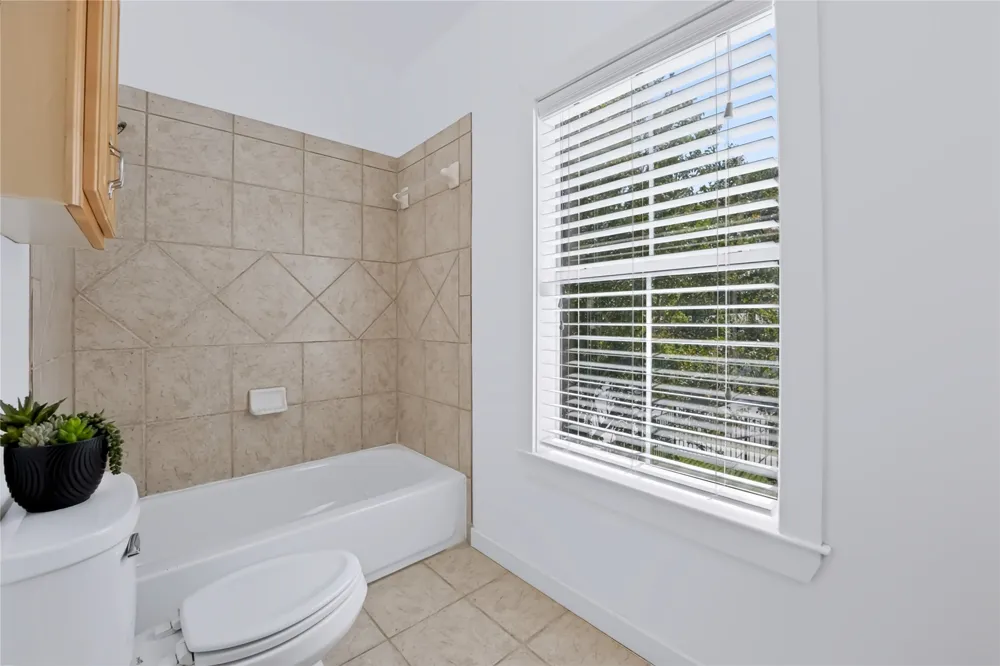 3618 S 2nd Street Austin, TX 78704