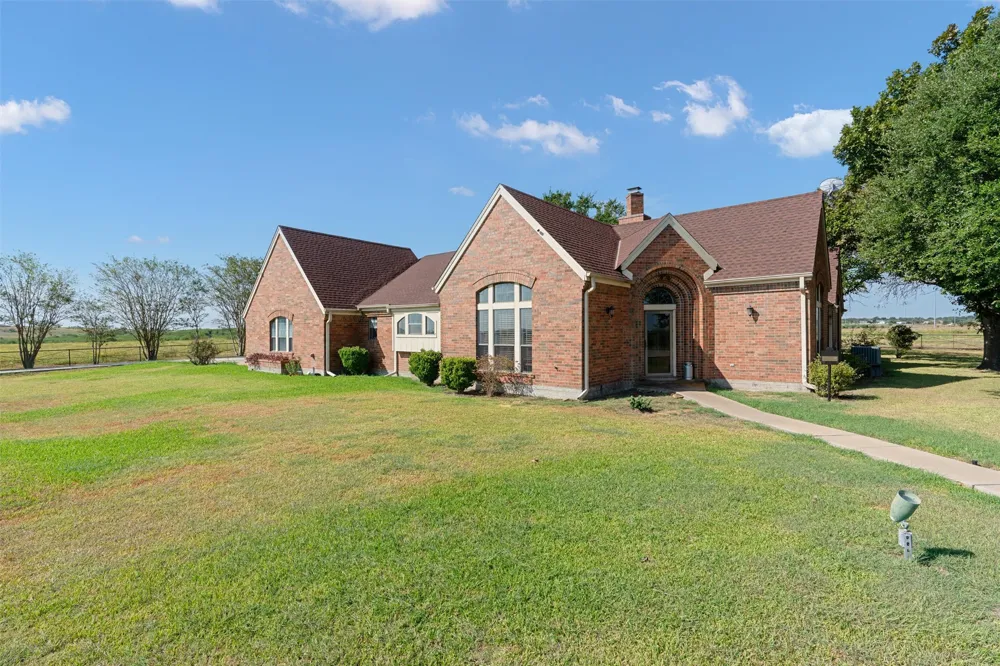 600 County Rd 447 Road Taylor, TX 76574