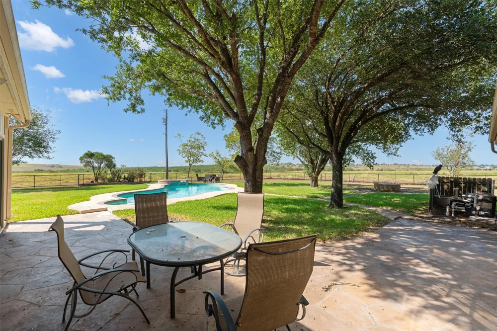 600 County Rd 447 Road Taylor, TX 76574