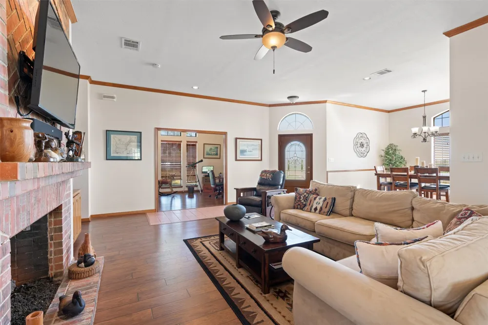 600 County Rd 447 Road Taylor, TX 76574