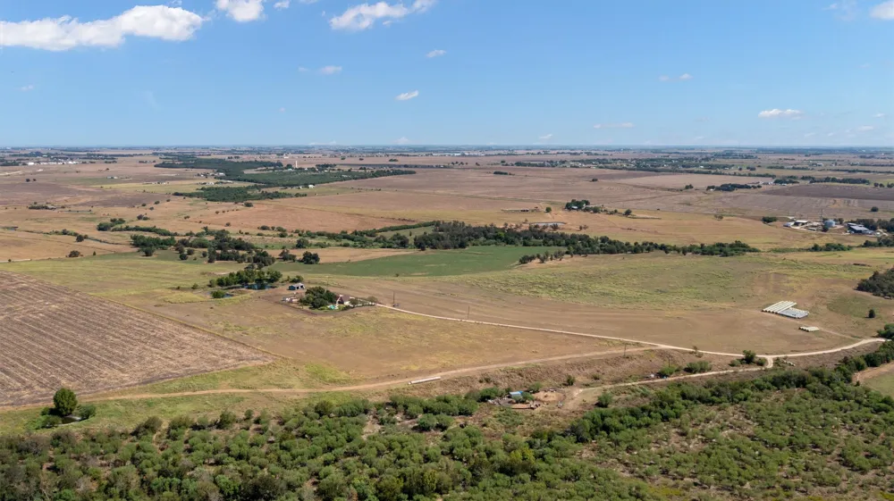 600 County Rd 447 Road Taylor, TX 76574
