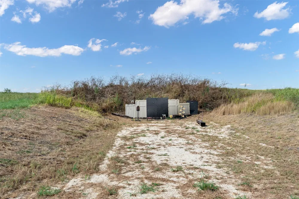 600 County Rd 447 Road Taylor, TX 76574