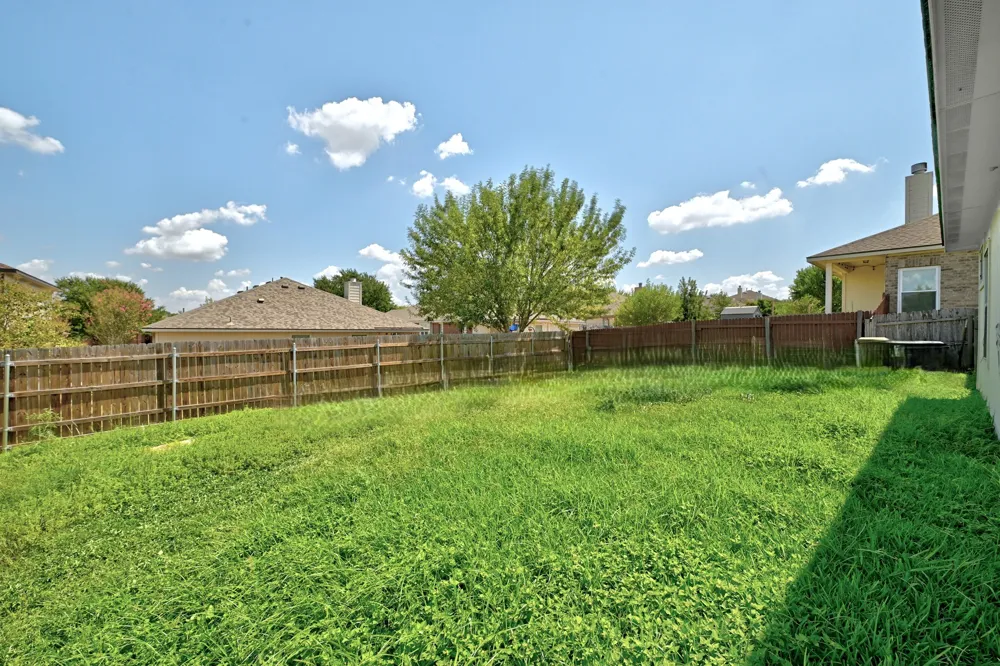 190 Pecanwood North Kyle, TX 78640