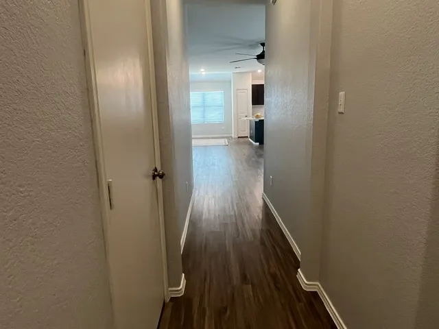 105 Guardian Angel Court Jarrell, TX 76537