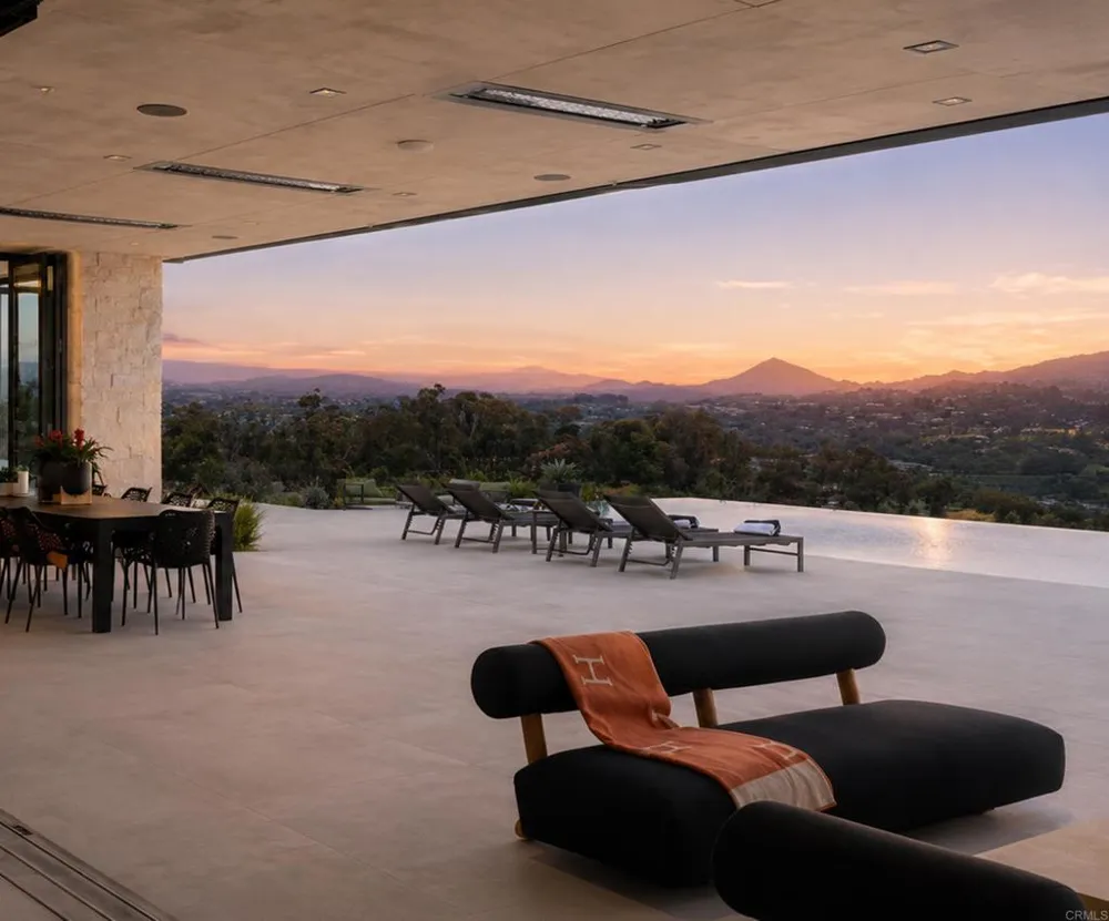 15575 Las Planideras Rancho Santa Fe, CA 92067