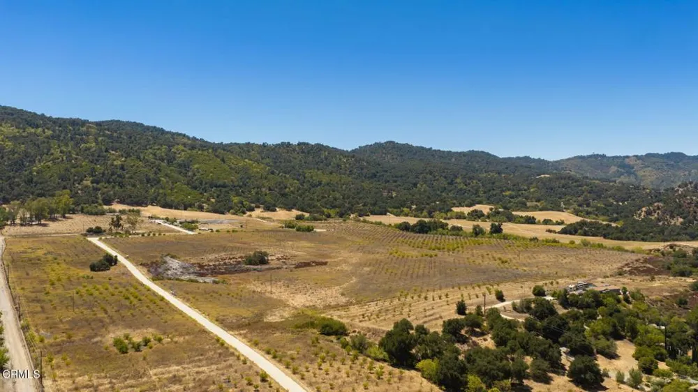 12400 Ojai Santa Paula Road Ojai, CA 93023