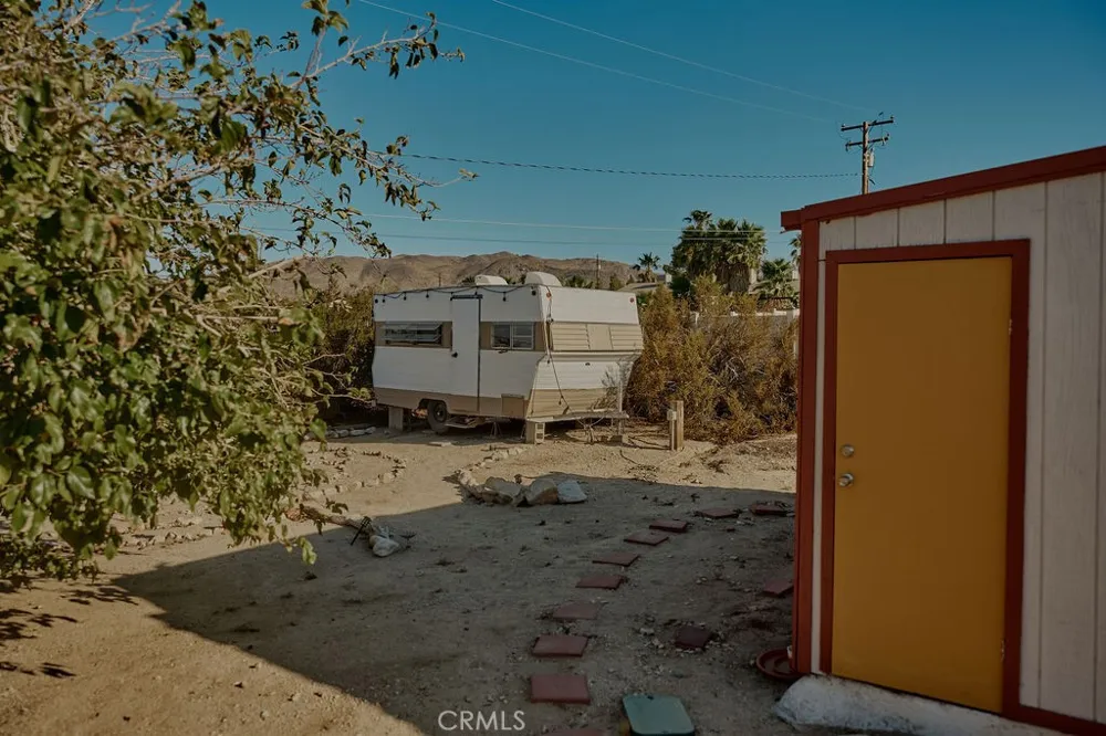 7561 Saladin Avenue 29 Palms, CA 92277