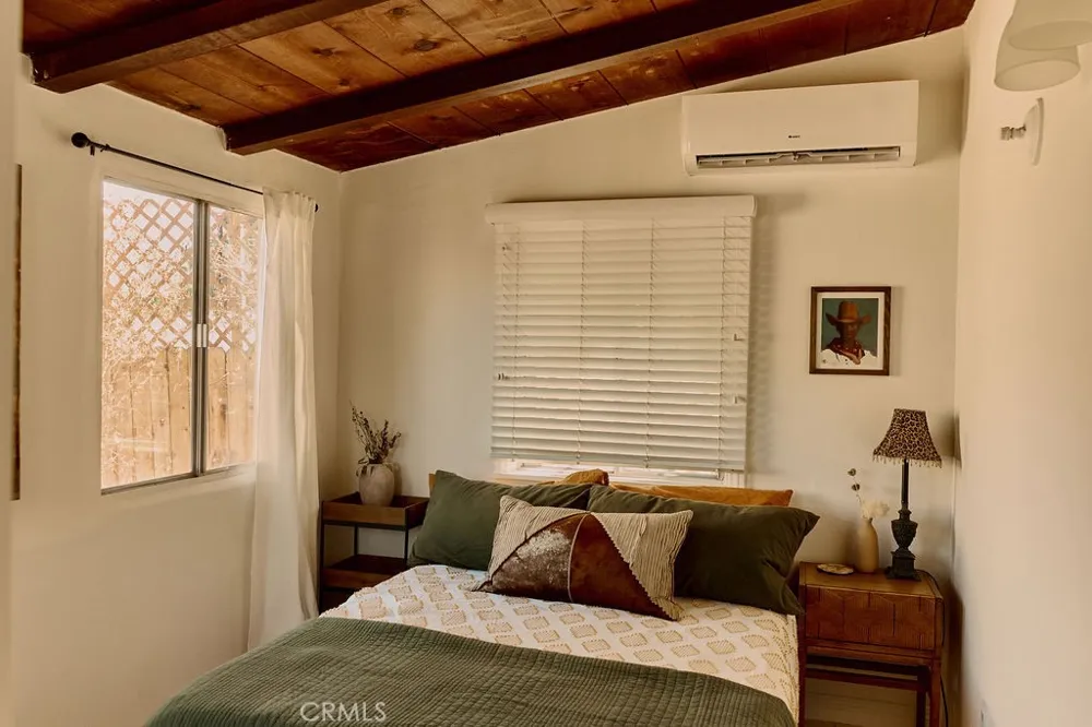 7561 Saladin Avenue 29 Palms, CA 92277
