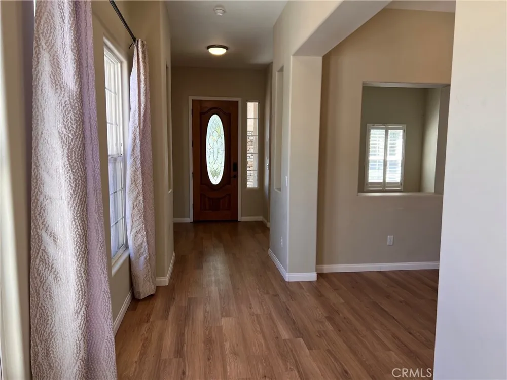 10106 Shoveldown Court Bakersfield, CA 93311
