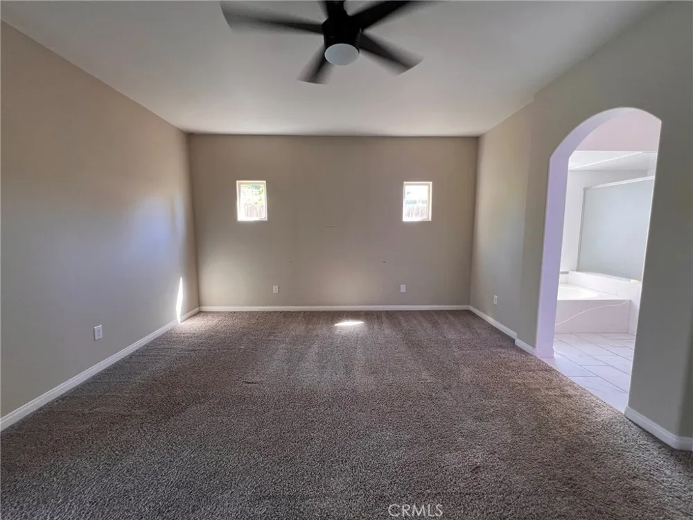 10106 Shoveldown Court Bakersfield, CA 93311