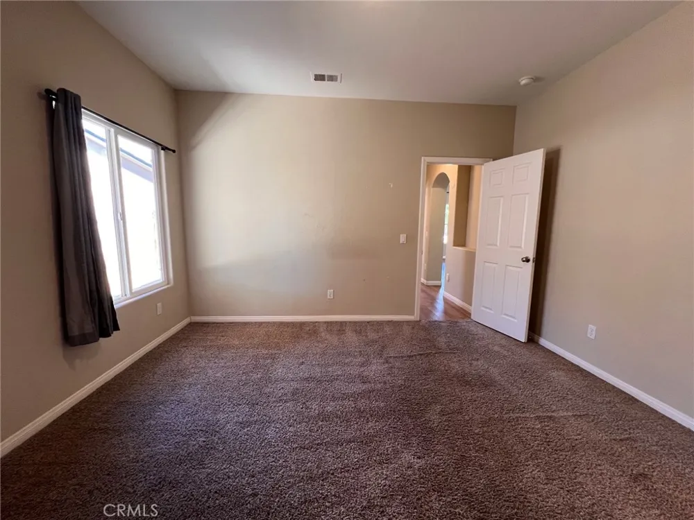 10106 Shoveldown Court Bakersfield, CA 93311