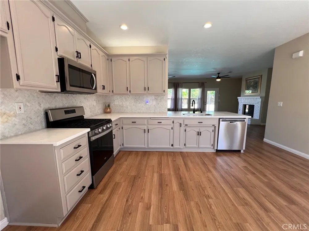 10106 Shoveldown Court Bakersfield, CA 93311