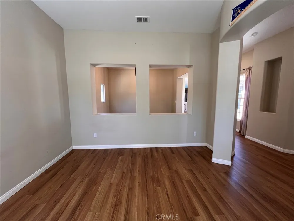 10106 Shoveldown Court Bakersfield, CA 93311