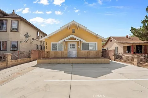 2640 Roseview