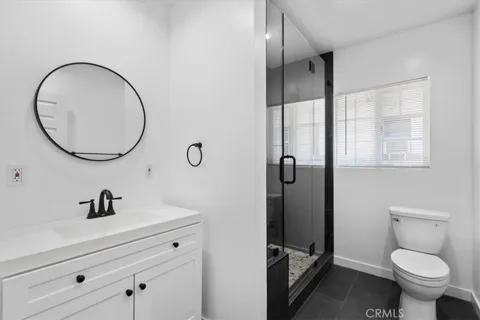 2640 Roseview