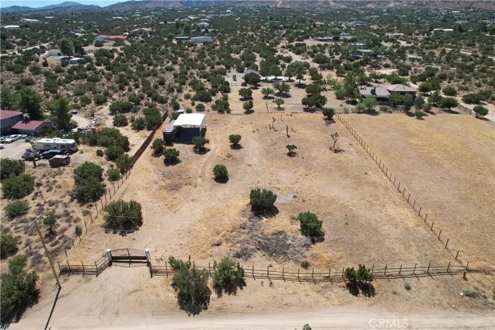 985 Cholla Road Pinon Hills, CA 92372