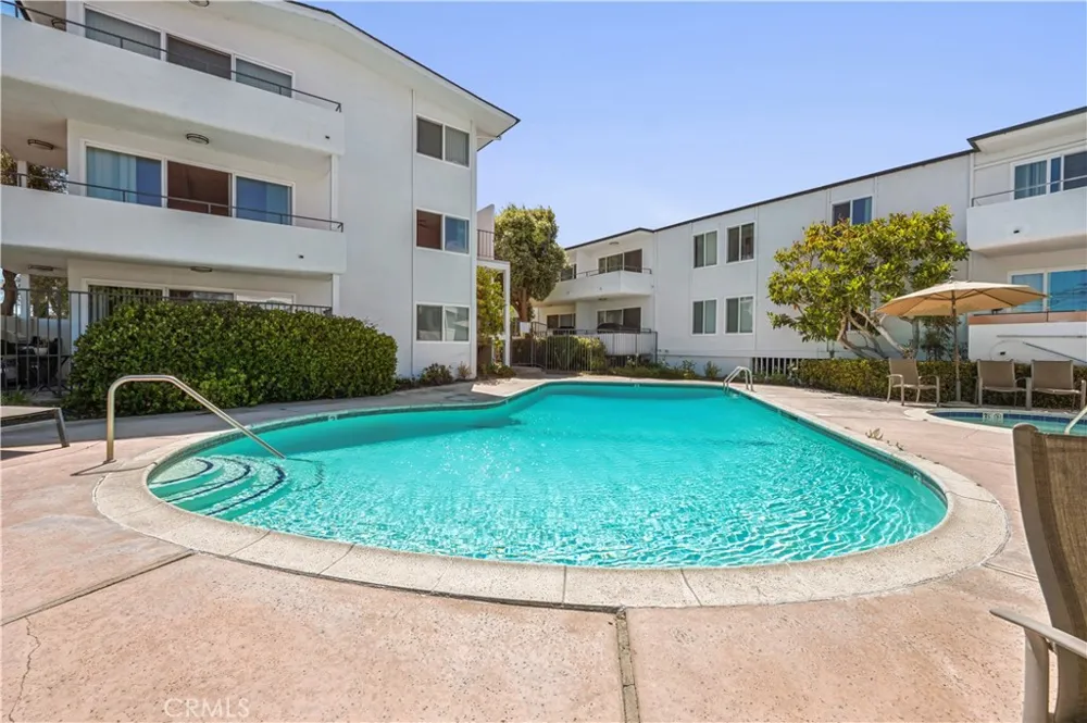 415 S Prospect Avenue #218 Redondo Beach, CA 90277
