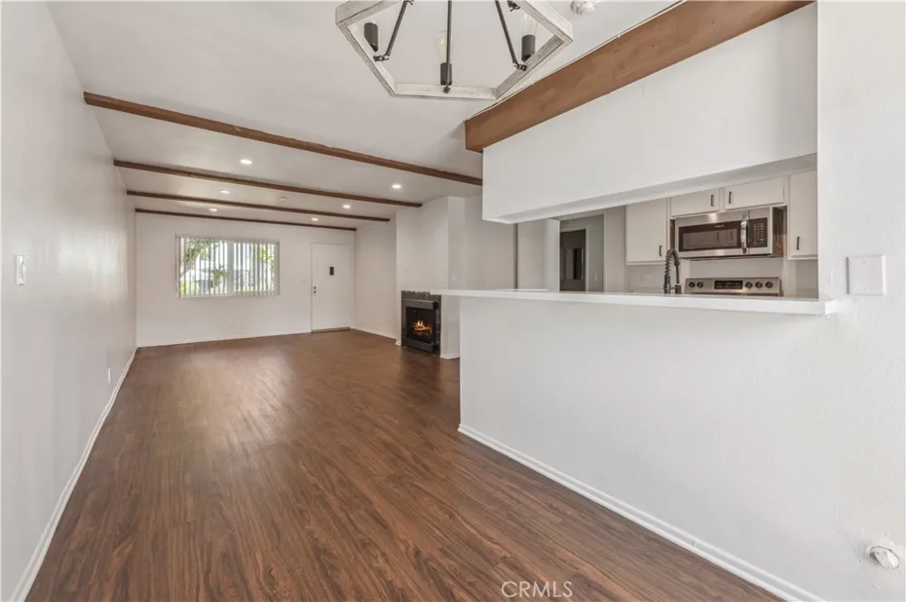 415 S Prospect Avenue #218 Redondo Beach, CA 90277