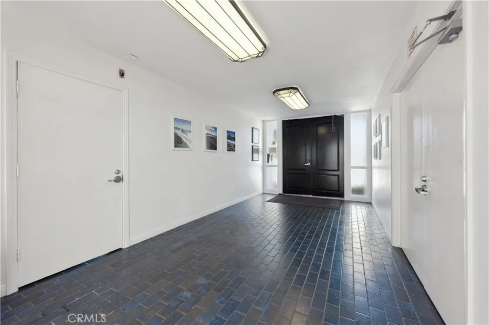 415 S Prospect Avenue #218 Redondo Beach, CA 90277