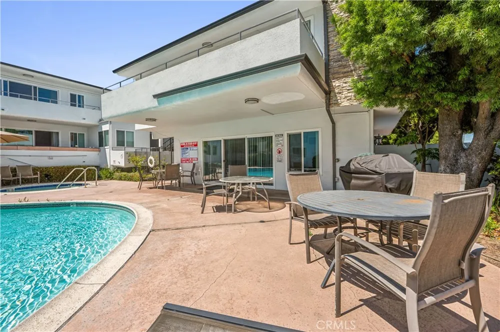 415 S Prospect Avenue #218 Redondo Beach, CA 90277