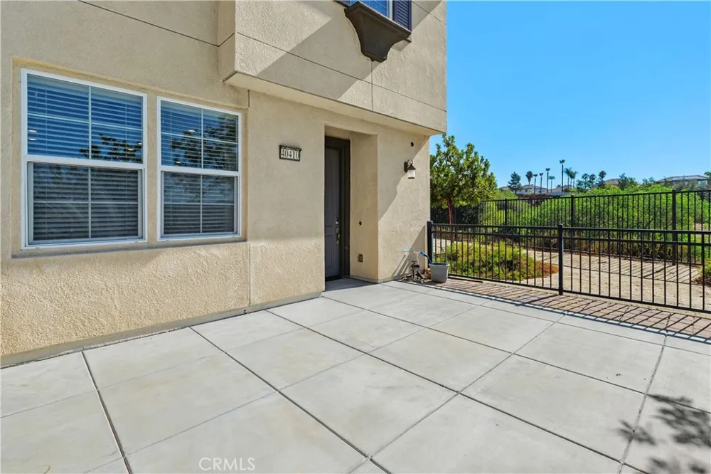 40410 Calle Real Murrieta, CA 92563