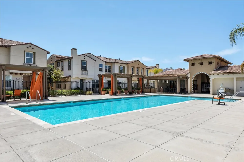 40410 Calle Real Murrieta, CA 92563