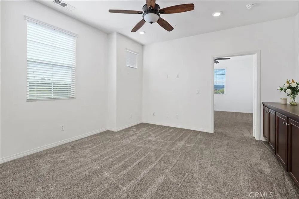 40410 Calle Real Murrieta, CA 92563