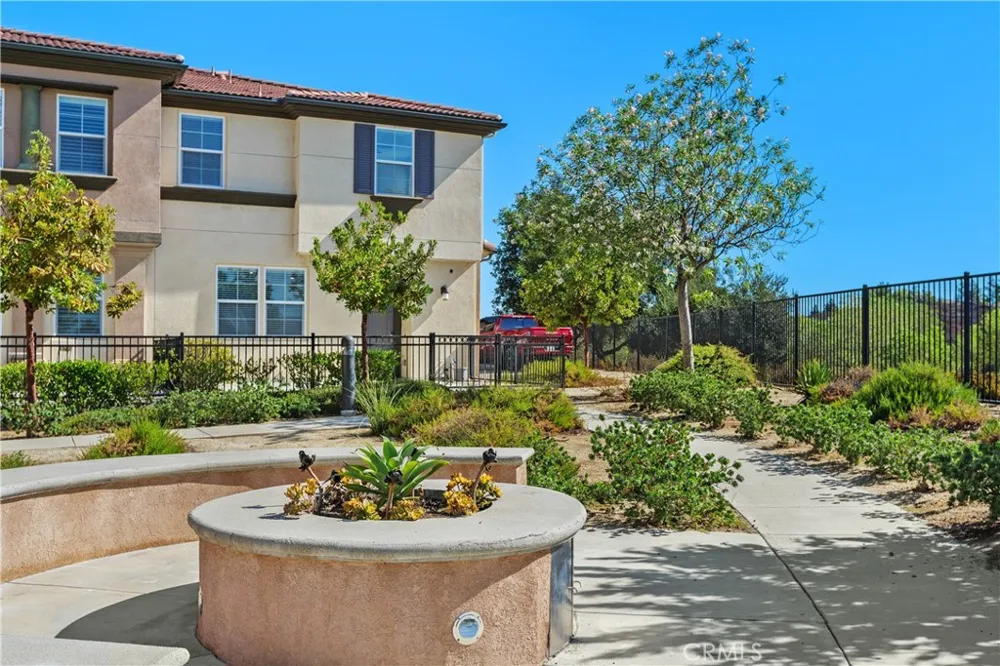 40410 Calle Real Murrieta, CA 92563