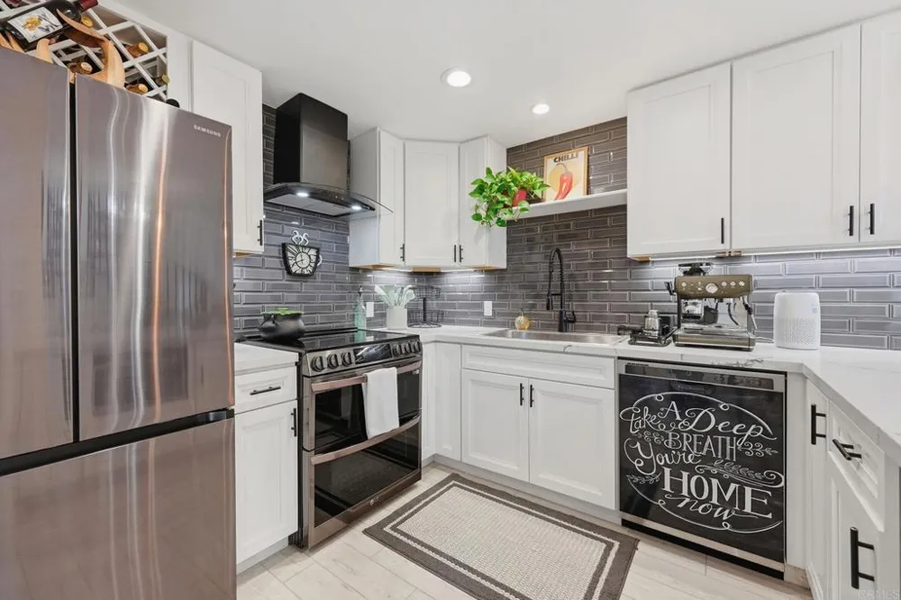 744 Eastshore Terrace ##102 Chula Vista, CA 91913