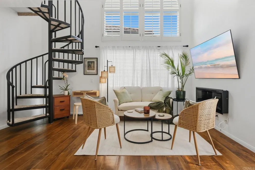 744 Eastshore Terrace ##102 Chula Vista, CA 91913