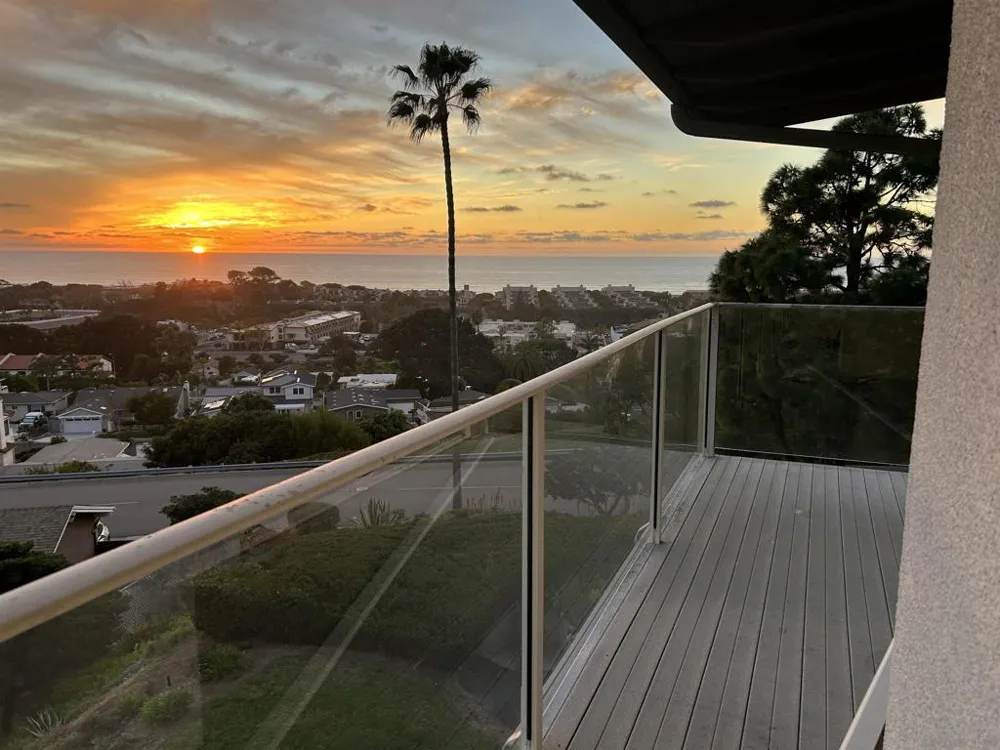 640 W Solana Circle #27 Solana Beach, CA 92075