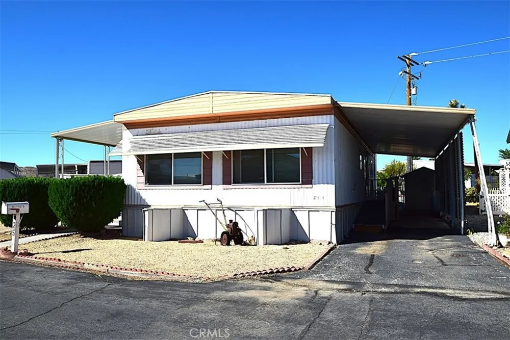 56254 29 Palms Highway #25 Yucca Valley, CA 92284