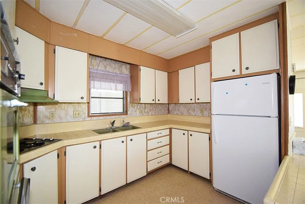 56254 29 Palms Highway #25 Yucca Valley, CA 92284