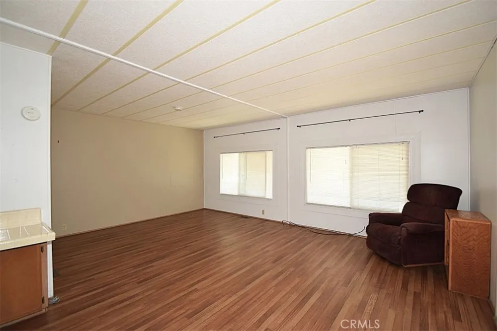56254 29 Palms Highway #25 Yucca Valley, CA 92284