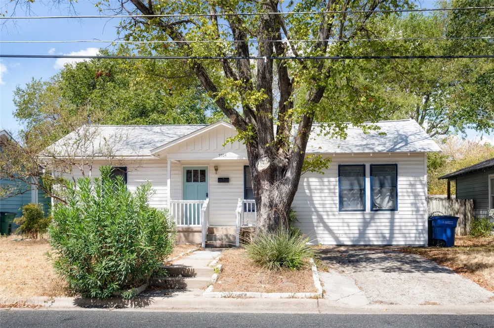5504 Joe Sayers Avenue Austin, TX 78756