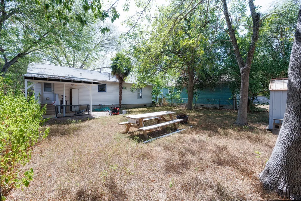 5504 Joe Sayers Avenue Austin, TX 78756