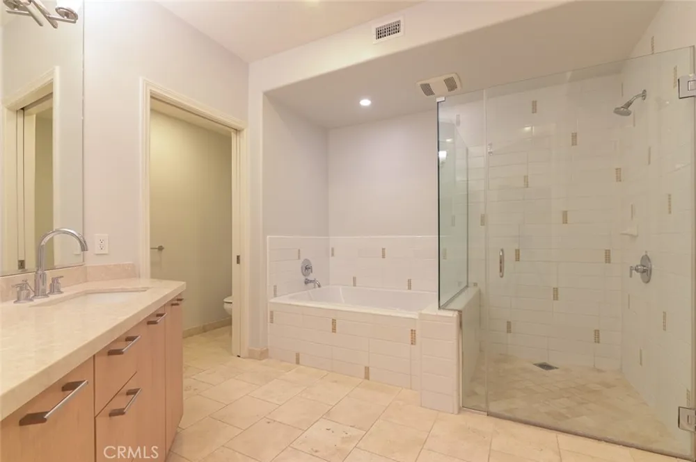 268 Caruso Avenue Glendale, CA 91210
