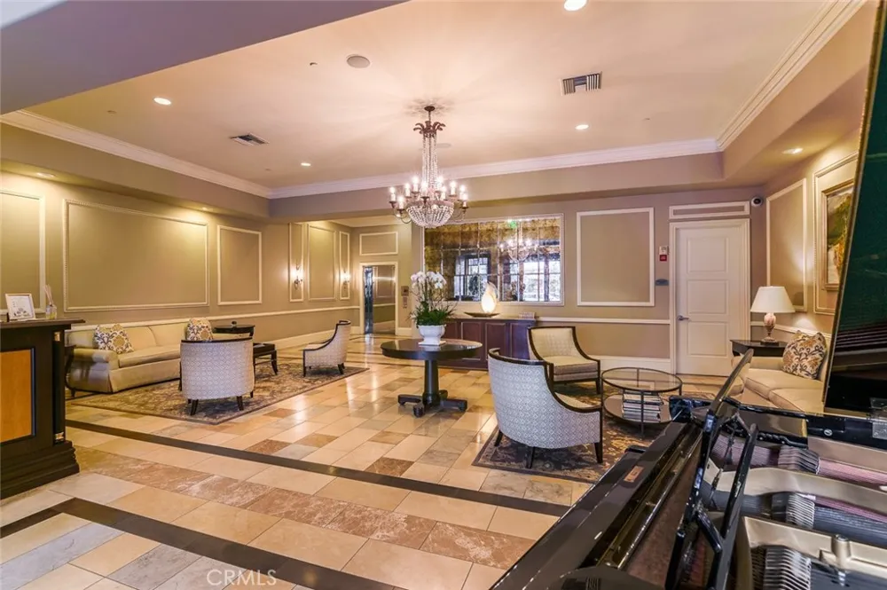 268 Caruso Avenue Glendale, CA 91210