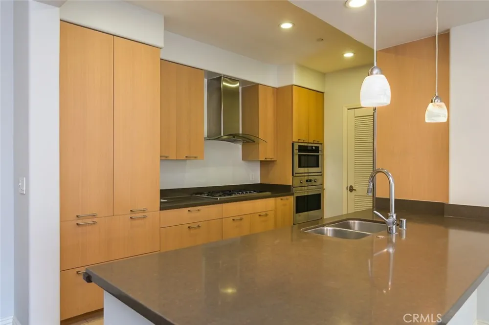 268 Caruso Avenue Glendale, CA 91210
