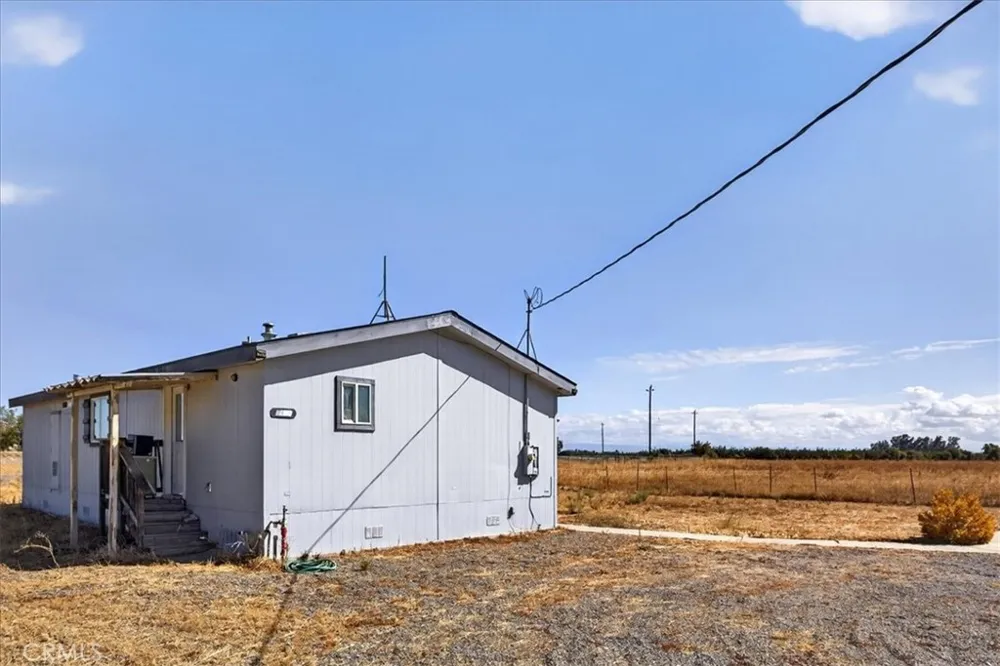 6838 County Road 18 Orland, CA 95963