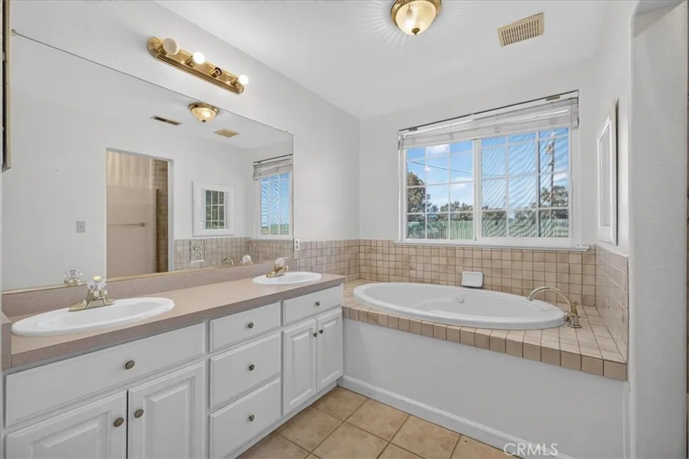 6838 County Road 18 Orland, CA 95963