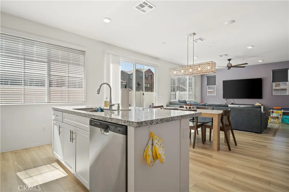 40706 Melrose Temecula, CA 92591