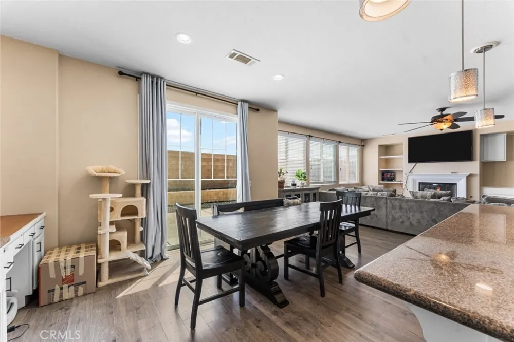 1234 Wellington Drive Palmdale, CA 93551