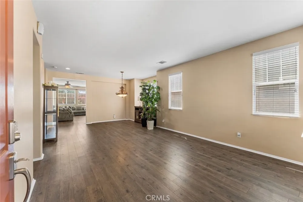 1234 Wellington Drive Palmdale, CA 93551