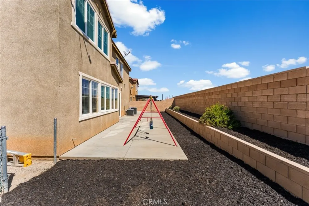 1234 Wellington Drive Palmdale, CA 93551