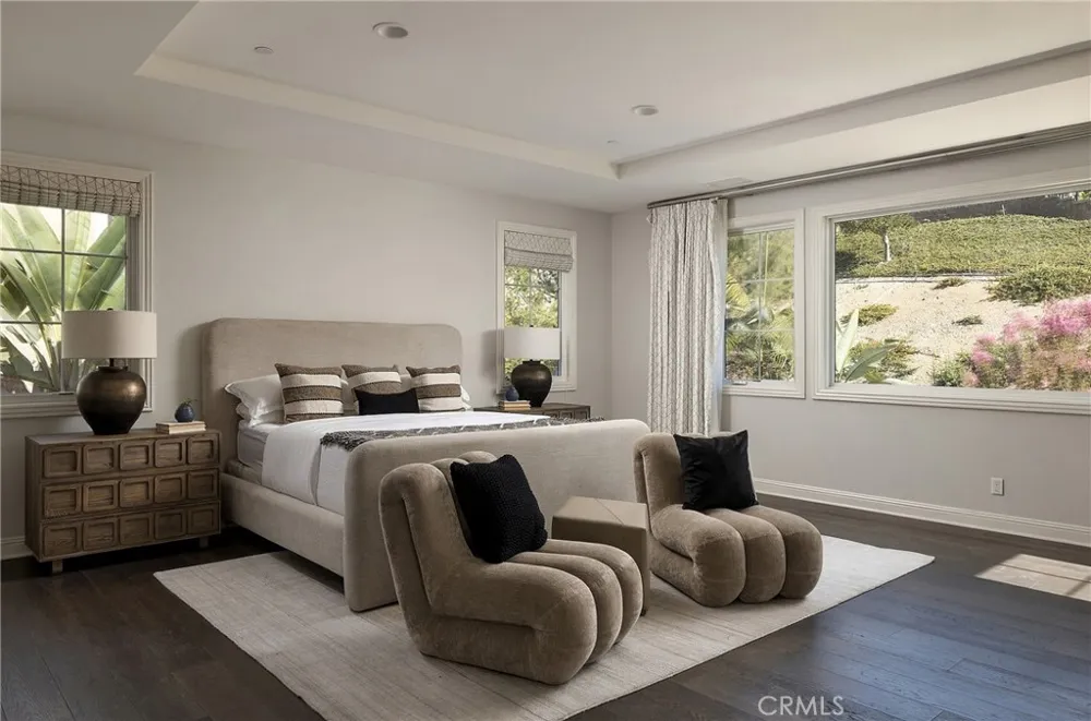 106 Heather Mist Irvine, CA 92618