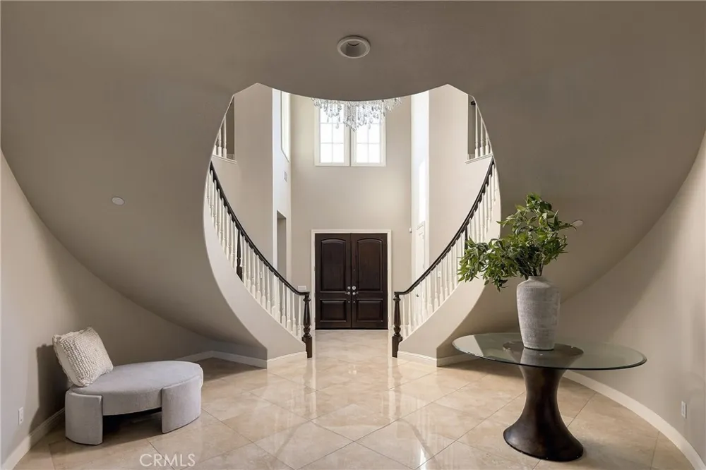 106 Heather Mist Irvine, CA 92618